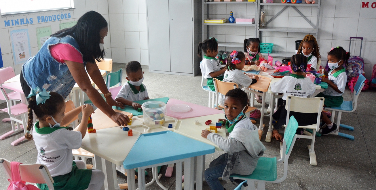 Prefeitura de Feira convoca mais 55 professores para atuação nas escolas municipais
