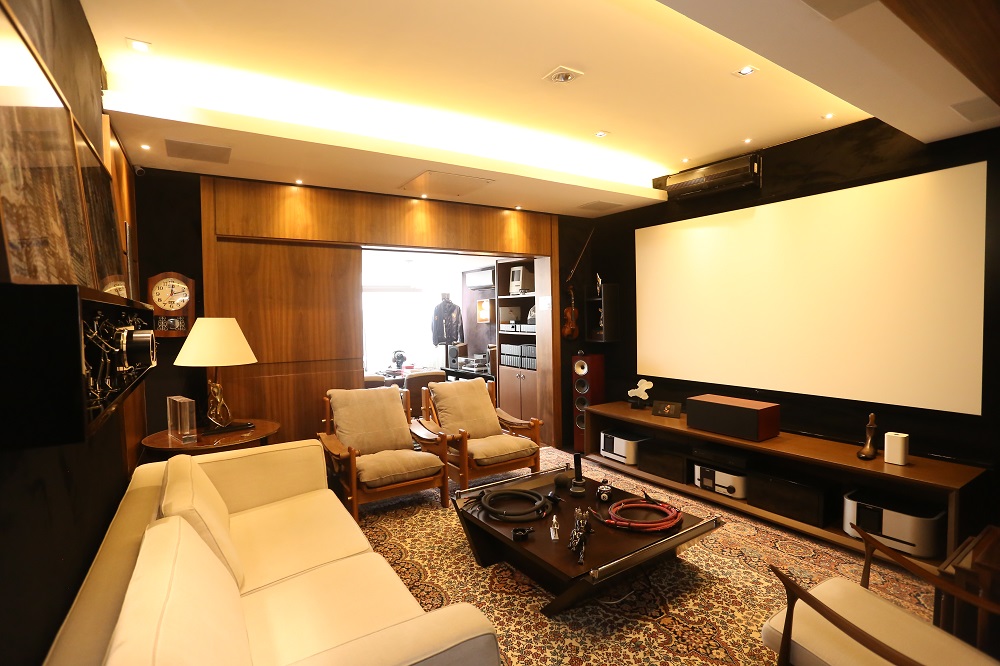 Um cinema para chamar de seu