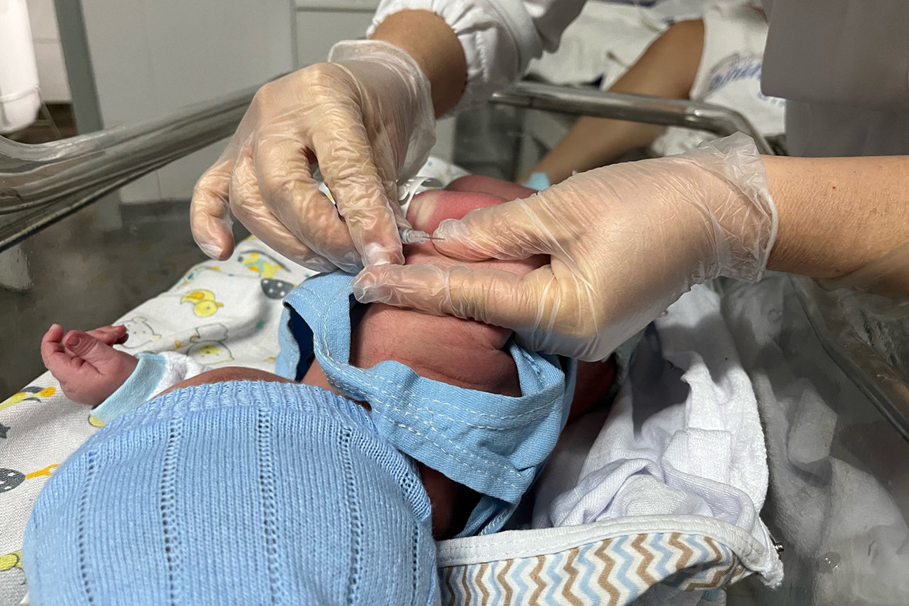 Hospital da Mulher de FSA garante vacinação de bebês recém-nascidos nas primeiras horas de vida