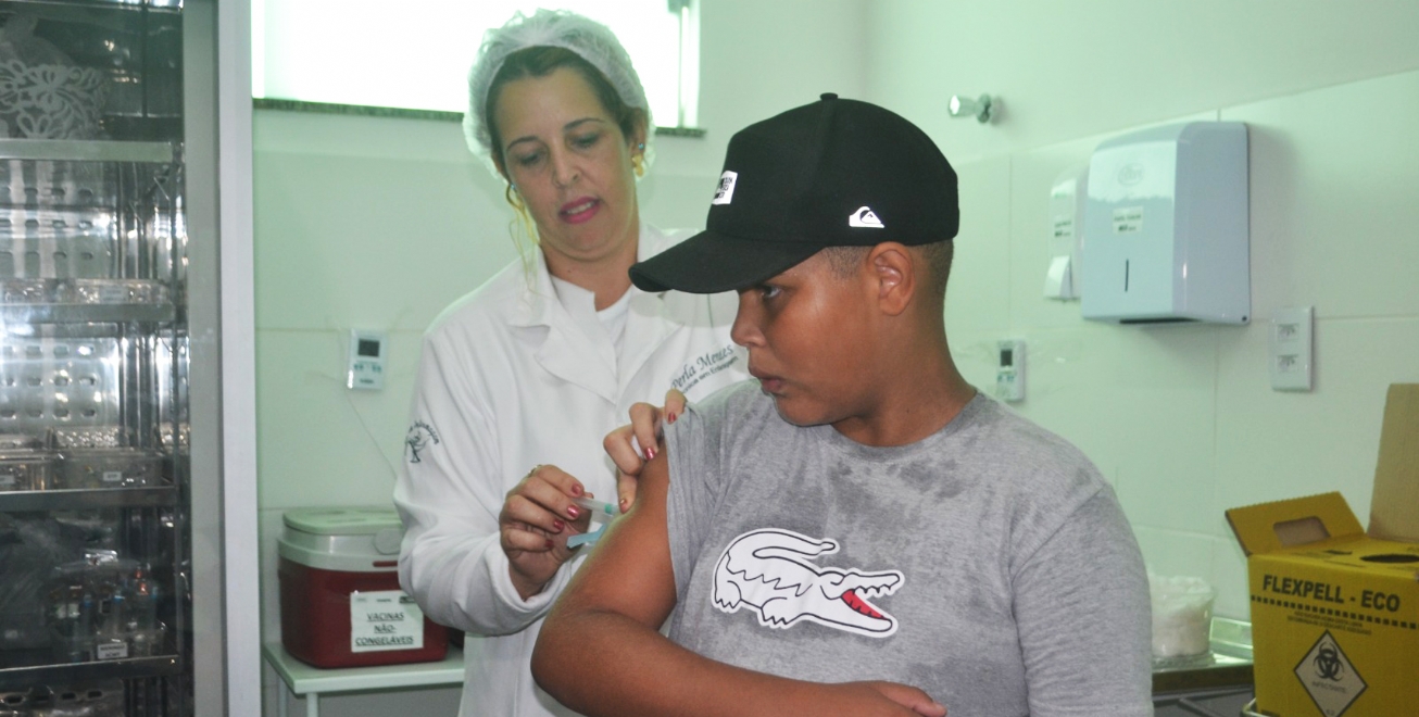 Mais de 75,8 mil pessoas foram vacinadas contra a gripe em Feira de Santana