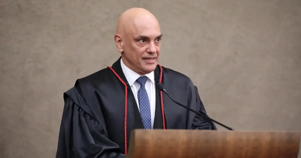 Após pagamento de multa, Alexandre de Moraes determina desbloqueio do X, no Brasil
