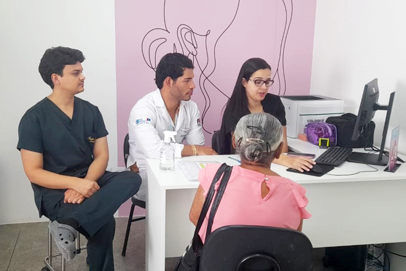 Novo Ambulatório de Saúde da Mulher realizou mais de mil consultas, em Feira de Santana