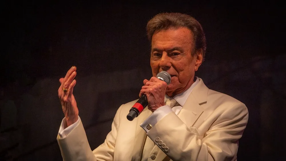 Morre o cantor Agnaldo Rayol, aos 86 anos