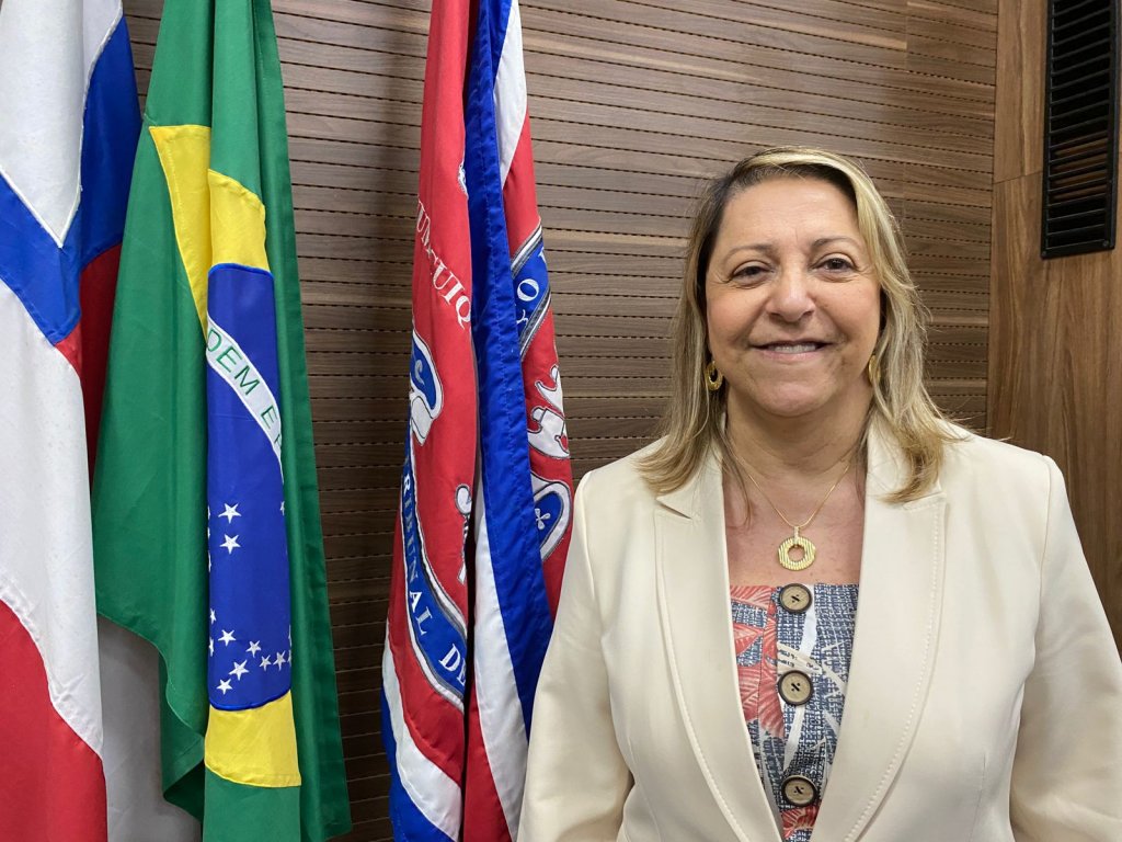 TJ-BA projeta concurso para cobrir 100 vagas de juízes, em 2025