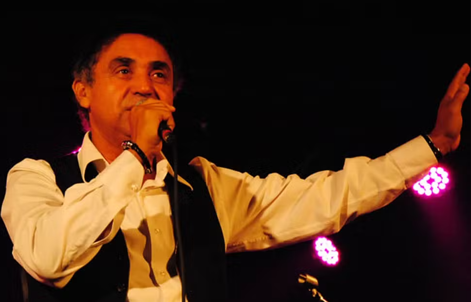 Morre Carlos Pitta, cantor e compositor baiano, aos 67 anos