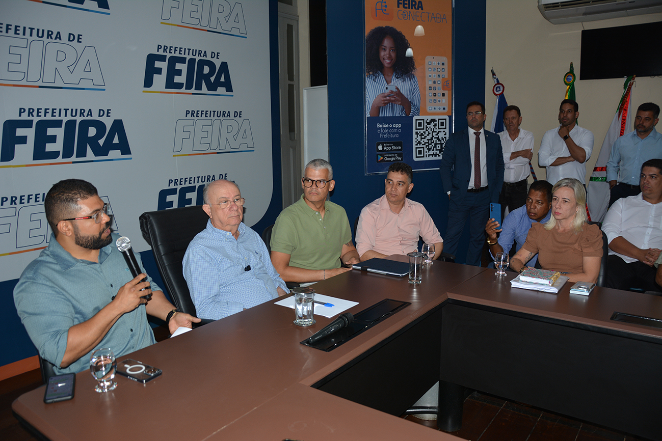 Prefeitura de Feira apresenta estratégia para zerar fila de exames da rede municipal