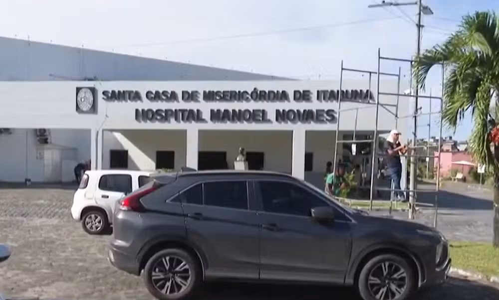Família acusa hospital de negligência, após bebê apresentar risco de ter braço amputado, na Bahia
