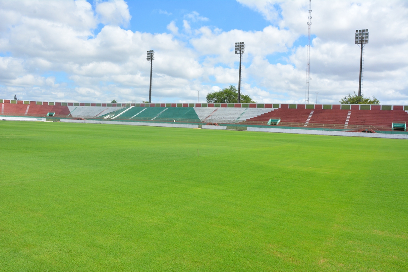 Estádio Joia da Princesa está pronto para receber jogos do Campeonato Baiano da Segunda Divisão