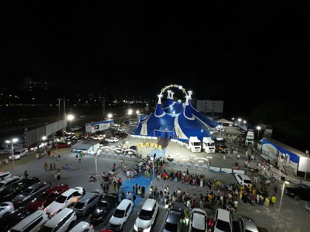 Internacional Circo Kroner promove espetáculo inclusivo em parceria com a APAE, em Salvador