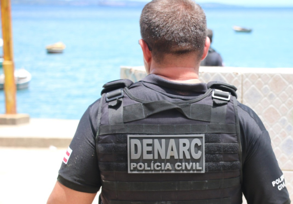 PolÃcia Civil apreende R$ 10 milhões em drogas e munições durante operação em Vitória da Conquista