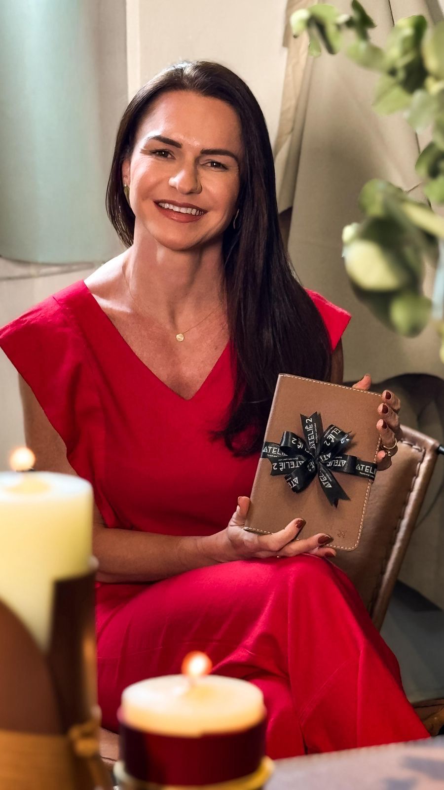 Ateliê 2 apresenta seleção de presentes autorais para o Natal e reforça expertise em projetos corporativos