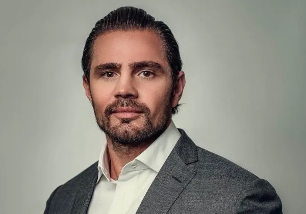 Justiça manda soltar Daniel Vorcaro, dono do Banco Master, com uso de tornozeleira e outras medidas cautelares