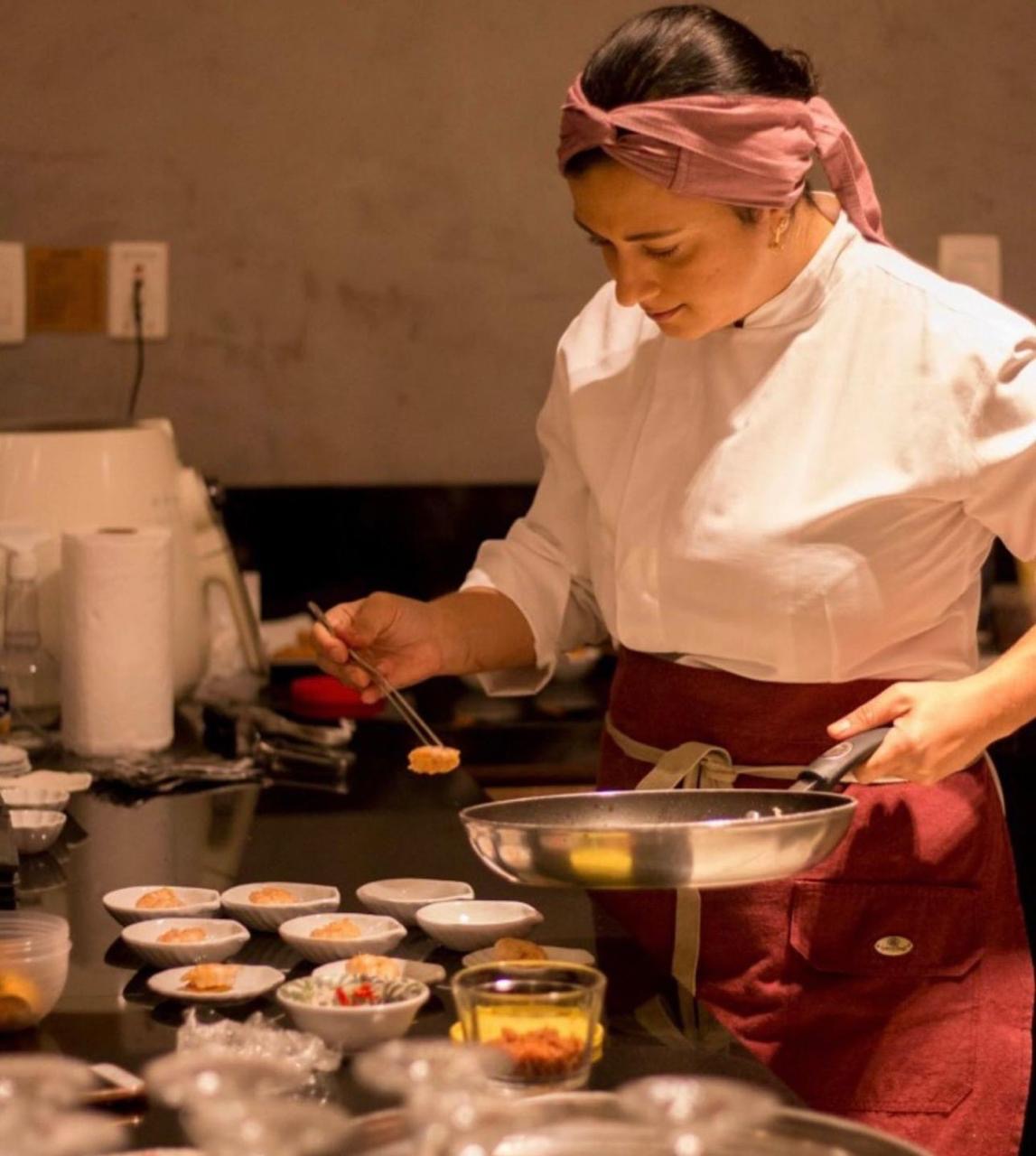 A chef Ju Carvalho e sua sensacional cozinha particular 