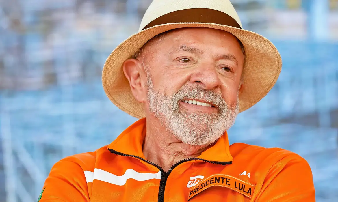 Lula cita casos recentes de feminicídios e cobra luta de homens contra a violência de gênero