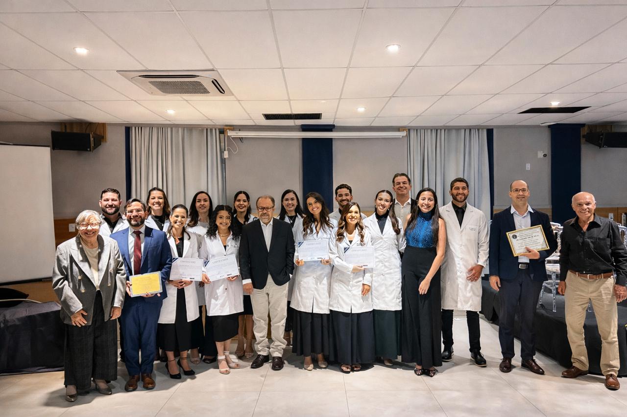 Hospital Clériston Andrade celebra formatura da residência médica e reforça papel como centro formador de excelência 