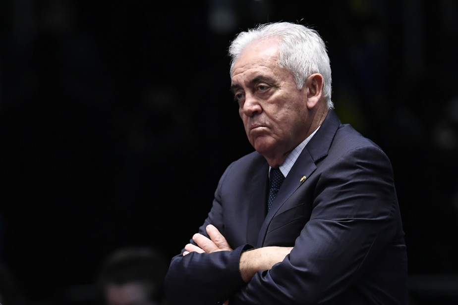 Otto ameaçou romper com PT, caso Coronel fosse excluído da chapa, mas preferiu ficar