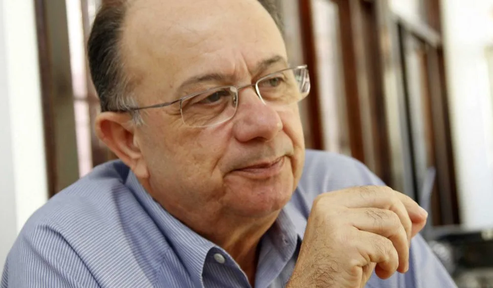 Ronaldo não deverá deixar Prefeitura para ser candidato a vice-governador ou senador