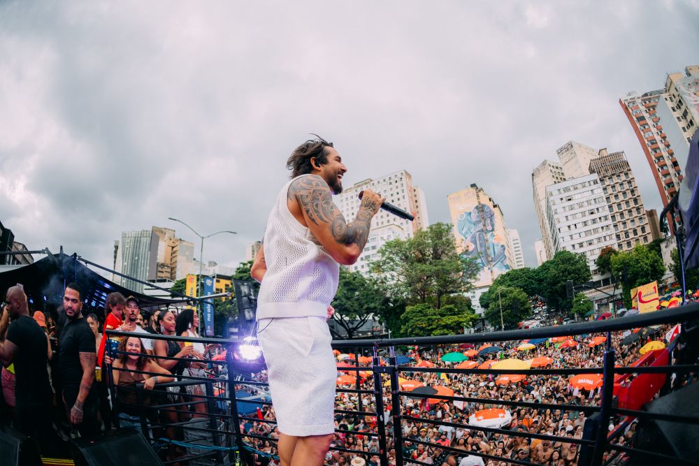 Banda EVA celebra verão histórico com mais de 60 shows pelo Brasil
