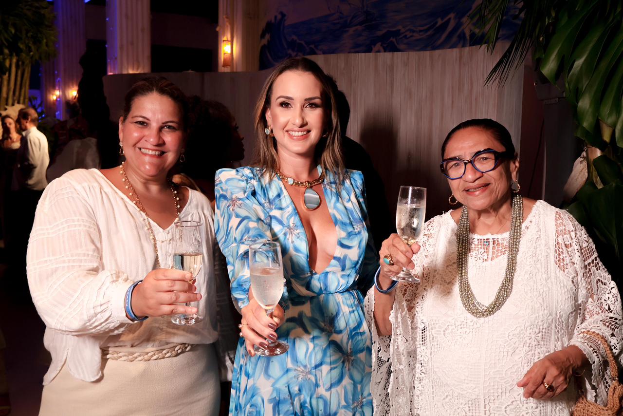 Parceira da Costa do Sauípe, empresária e influenciadora Laíz De Monteê participa do lançamento do Mar Premium 