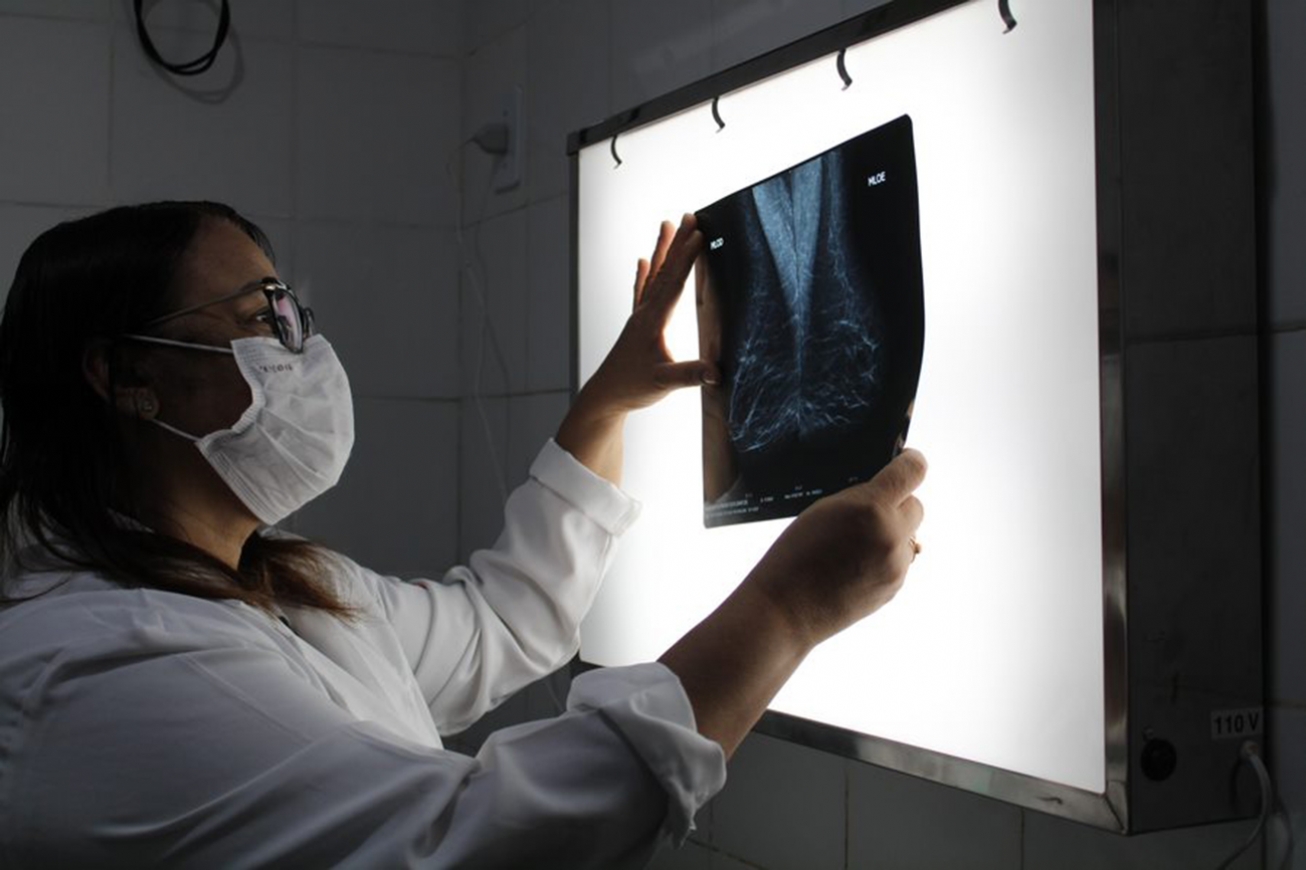 Fundação Hospitalar de Feira oferece consultas e exames gratuitos em ação especial pelo Dia das Mães