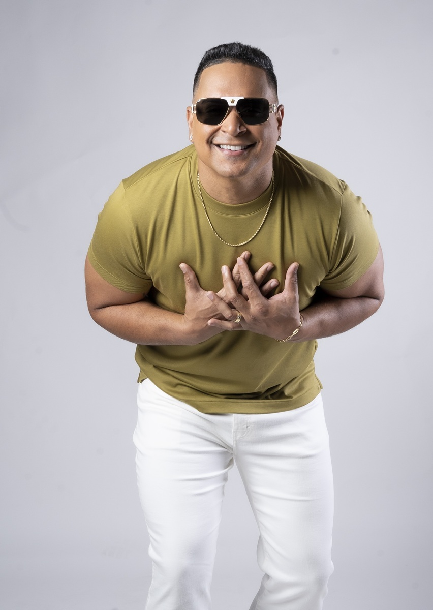 Xanddy Harmonia é atração confirmada nos 10 anos da Festa Baianeira, em Montes Claros