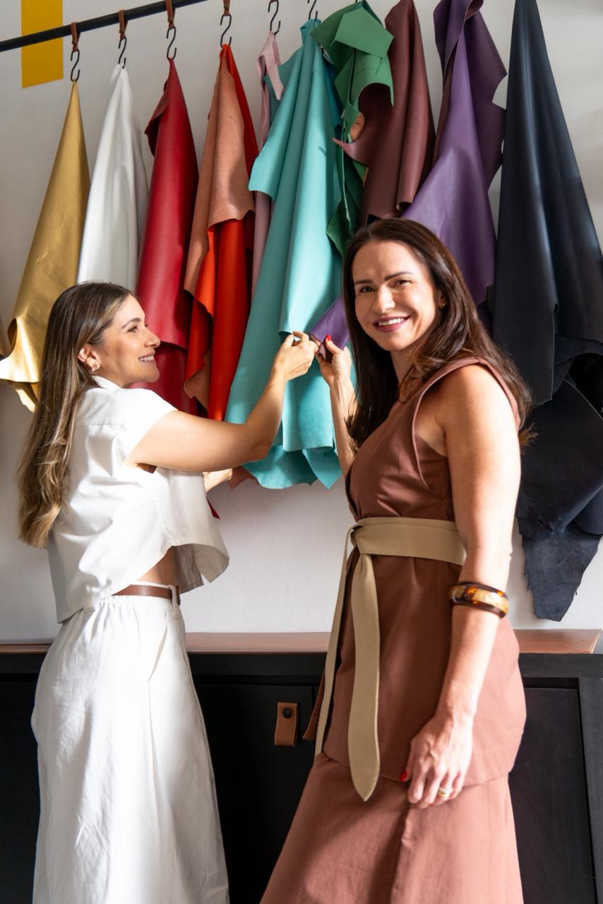 Ateliê 2 e Amará se unem em collab inédita que celebra o feito à mão