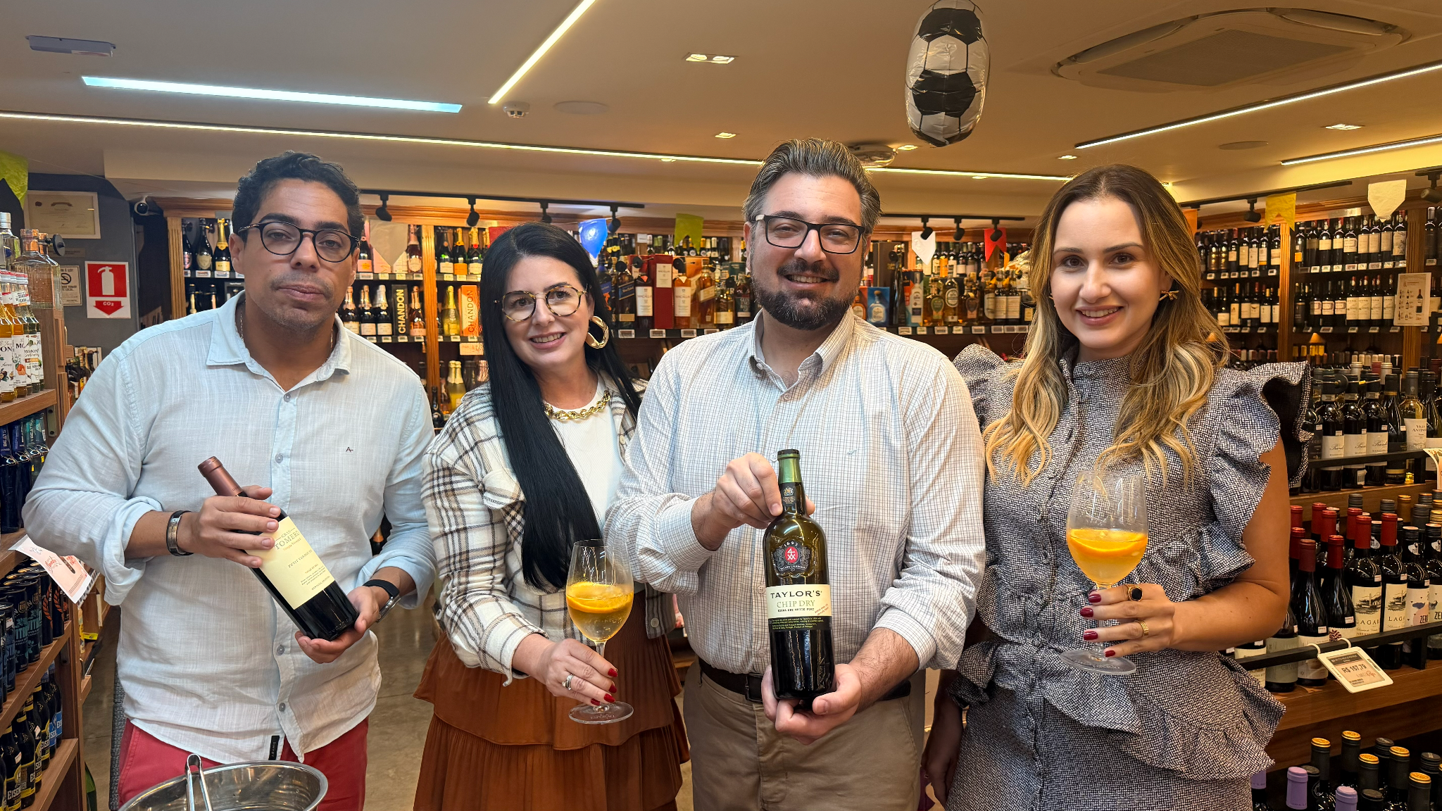 Laíz De Monteê promove evento com MasterClass e degustação de vinhos no Almacen Pepe Alphaville