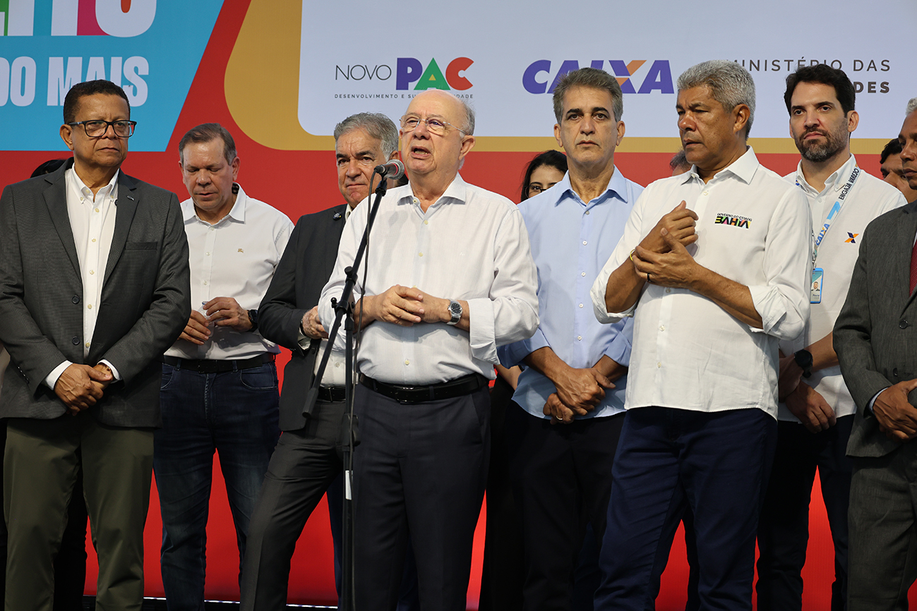 Regularização fundiária contempla 458 famílias do bairro Rocinha, em Feira de Santana