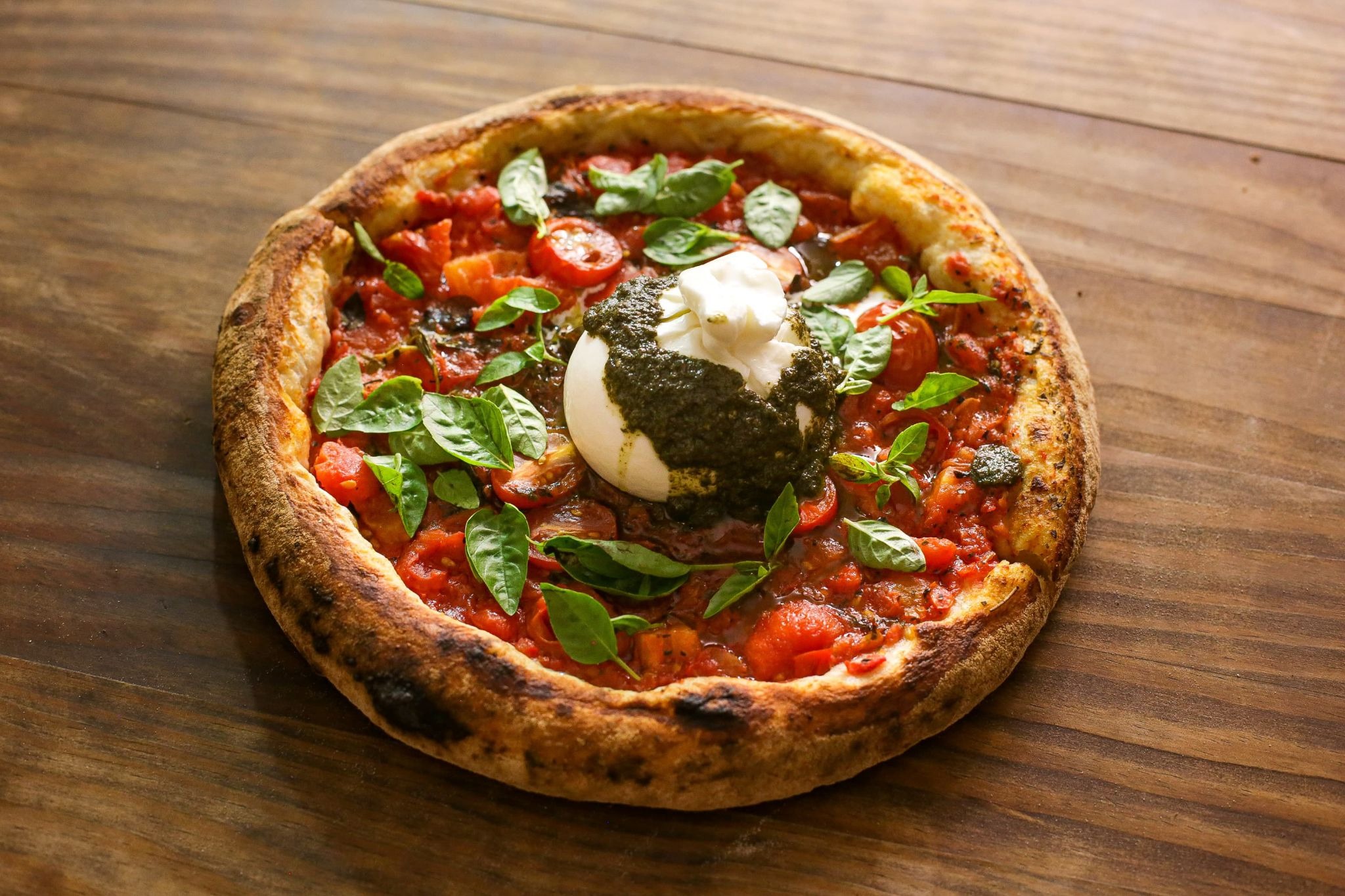 Dia da Pizza: Pasta em Casa celebra tradição italiana com receitas artesanais e burrata como protagonista
