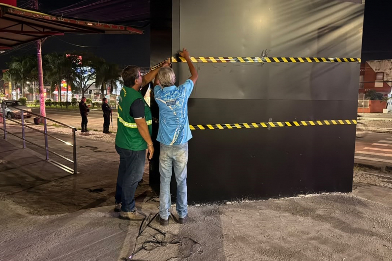 Semmam interdita quatro painéis de LED, em mais uma etapa da ‘Operação Feira mais Limpa’
