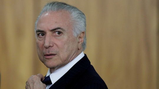 Permanência de Temer foi terceirizada