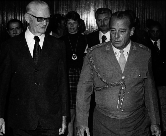 O memorando da CIA que revisita Geisel e o grito das torcidas. 