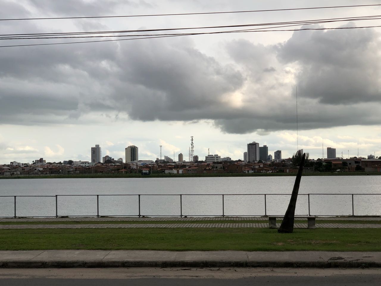 Lagoa Grande está sendo gradeada