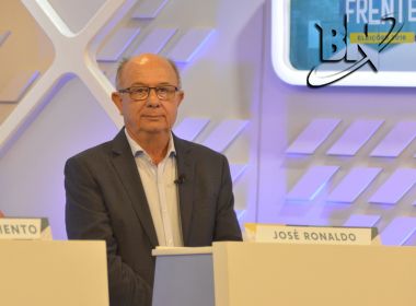 O duplo-carpado de Ronaldo em direção a Bolsonaro