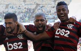 A dupla que desequilibra: Arrascaeta e Bruno Henrique