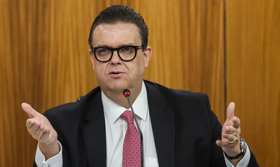 Mais de 2 milhões de aposentados lesados por descontos indevidos do INSS estão aptos a ser ressarcidos