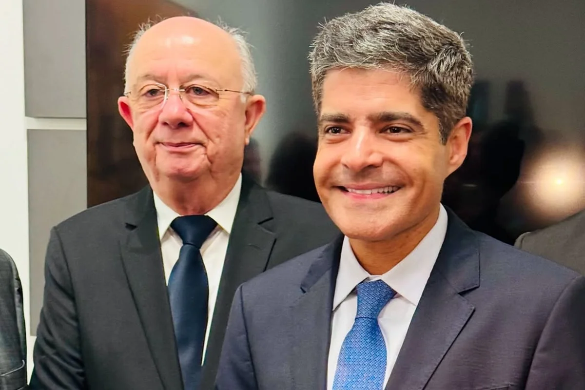 ACM Neto avalia nome de Zé Ronaldo para vice e diz que decisão deve considerar desejo de Feira de Santana