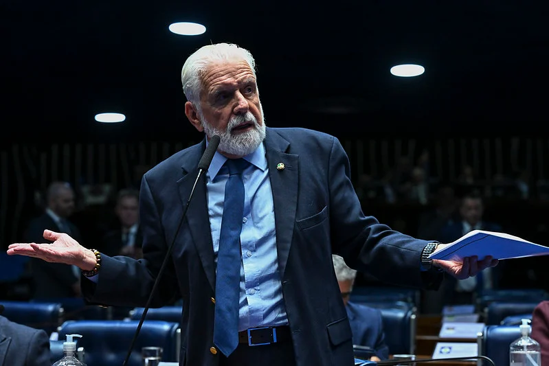 Amanhã vencem os boletos, e são altos