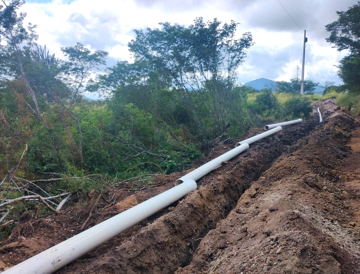Embasa investe R$ 1,25 milhão para ampliar abastecimento de água no distrito do Bravo