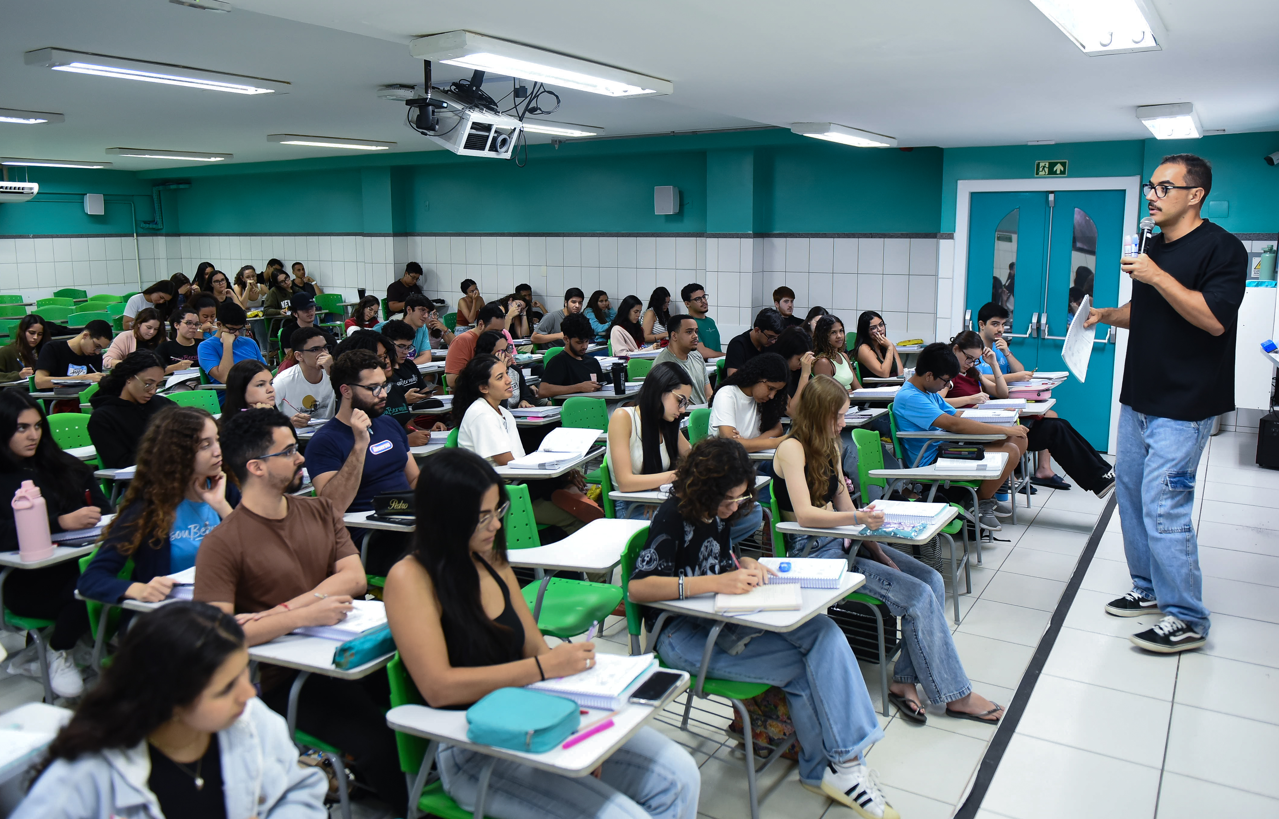 Planejamento, foco e equilíbrio: os primeiros passos para quem vai prestar o Enem 2026
