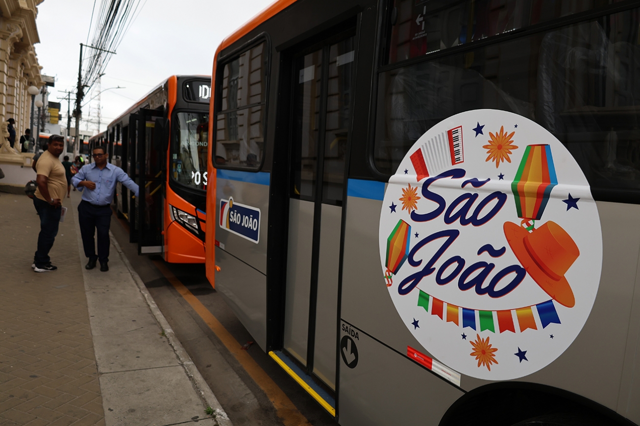 Prefeitura oferece ônibus gratuito para festejos juninos nos distritos de Feira de Santana